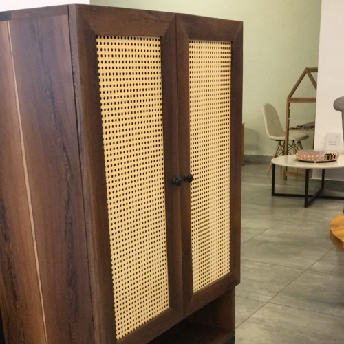 Rattan pangapanga shoe rack